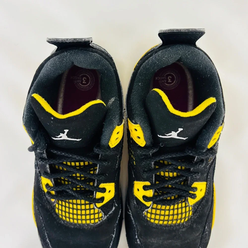 Nike Air Jordan 4 Retro Thunder Kids Size 3Y Black Yellow Sneakers BQ7670-017